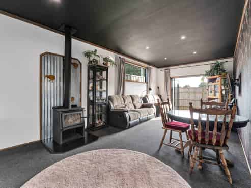 124 Miranda Street, Stratford