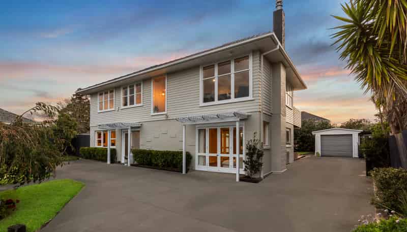 30 London Street, Te Atatu Peninsula