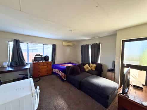 42B Whittaker Road, Koutu