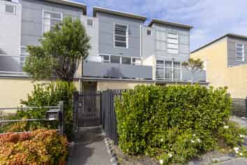 148 Purchas Street , Edgeware