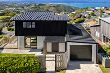 26 Jaunpur Crescent, Broadmeadows