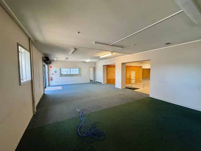 Profile with scale and location