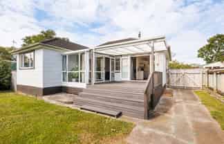 32 Poole Street, FEILDING