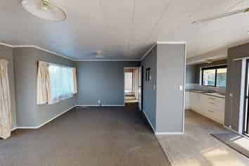 14 Sheffield Place, Springvale