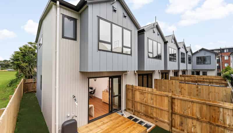 Lot 1/30 Smythe Road, Henderson