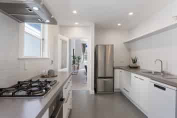 2 Melrose Crescent, Melrose