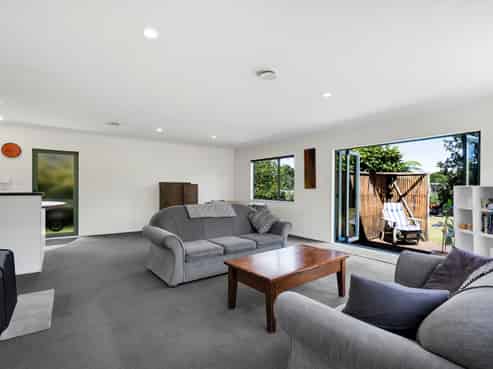 26 Carthew Street, Okato