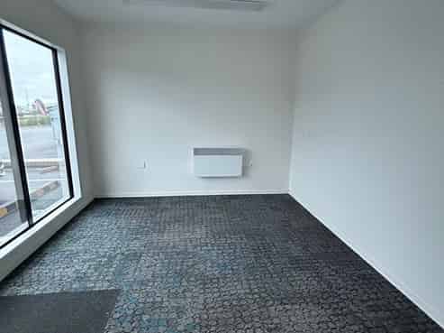 Small warehouse with office in Rolleston