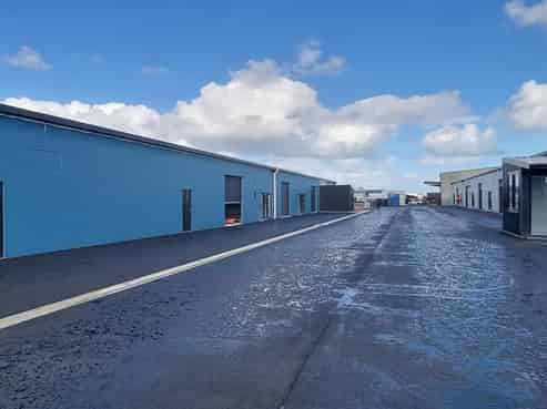 Quality warehouse with office in Rolleston