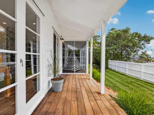 2 Hadfield Street, Beach Haven