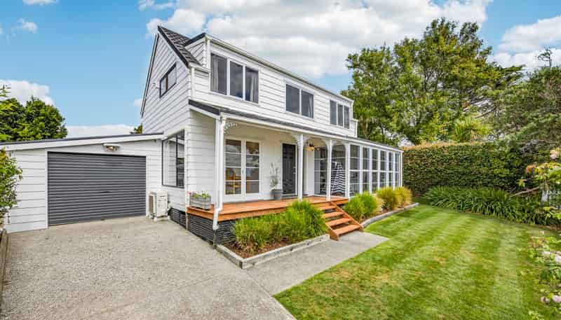 2 Hadfield Street, Beach Haven