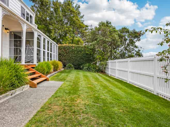 2 Hadfield Street, Beach Haven