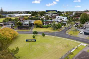 2 Lilian Place, Farm Cove