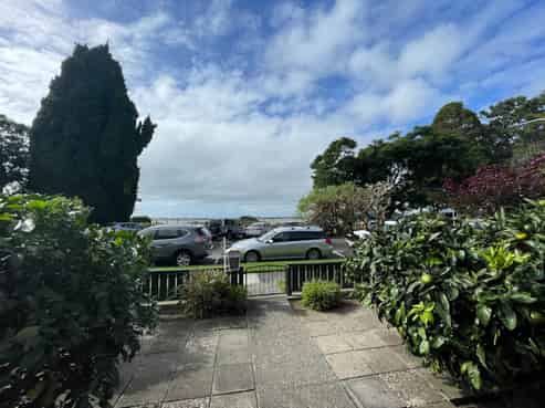 2/ Cliff Road, Tauranga Central