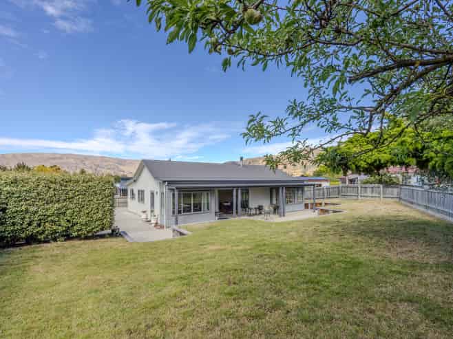 7 Glengyle Way, Wanaka