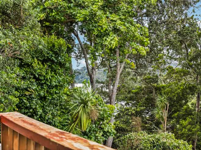 23 Marae Road, Greenhithe