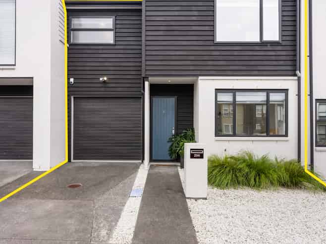 296 Jack Lachlan Drive, Beachlands