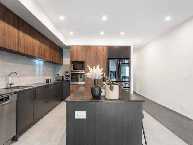 296 Jack Lachlan Drive, Beachlands