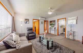 10 Ashcroft Street, Pirimai