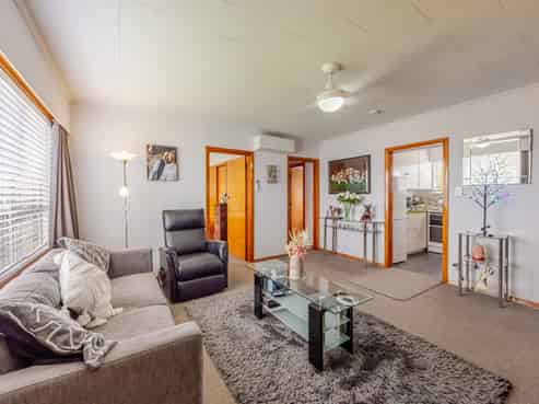 10 Ashcroft Street, Pirimai