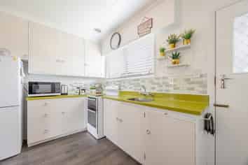 10 Ashcroft Street, Pirimai