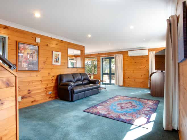 35C Edmonton Road, Henderson