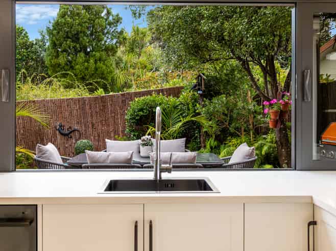 3/3 Marie Avenue, Red Beach