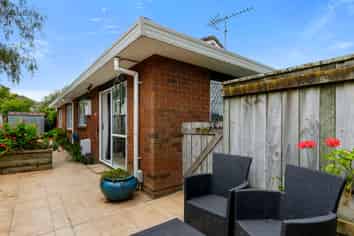 52 Pine Avenue, EBDENTOWN