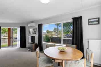 52 Pine Avenue, EBDENTOWN