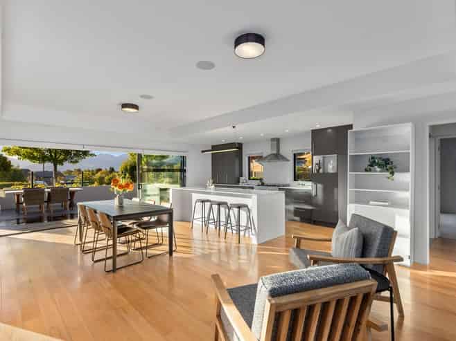 14 Islington Street, Wanaka