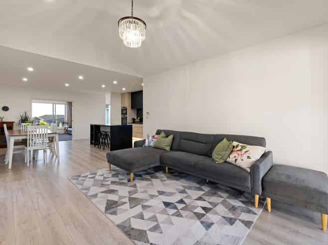 5 Kapua Crescent, Rototuna North