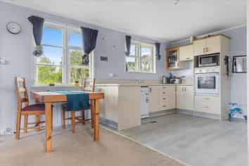 77 Moa Street, Piopio