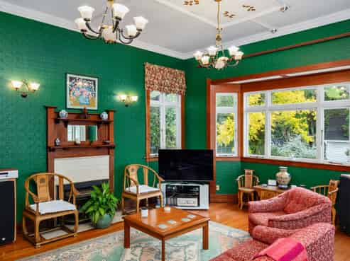 31 Lloyd Avenue, Mount Albert