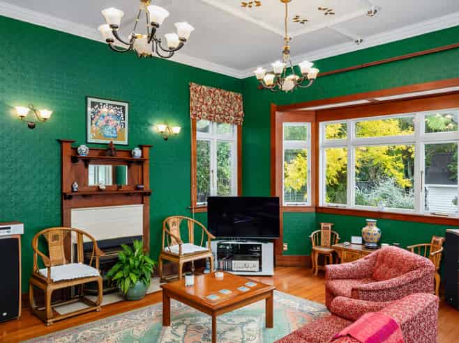 31 Lloyd Avenue, Mount Albert