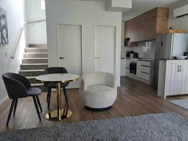 7/22 Coniston Avenue, Te Atatu South