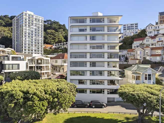 9/202 Oriental Parade, Oriental Bay