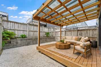 10 Toia Lane, Silverdale