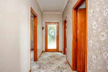 Manawatu / Whanganui - Address withheld