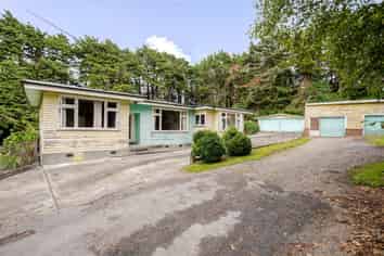 Manawatu / Whanganui - Address withheld