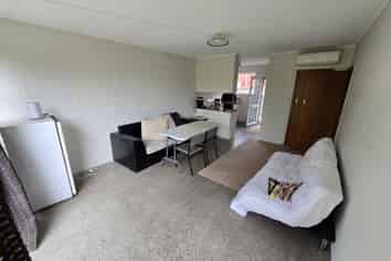 3b Duke Place, New Plymouth