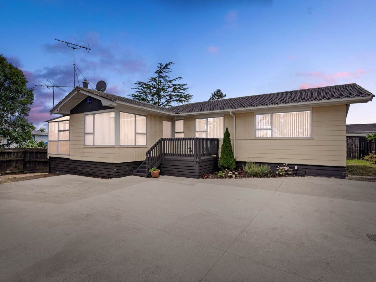 17 Ferndown Avenue, Papatoetoe, Manukau City, Auckland