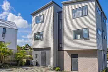 12B Keate Place, Mount Wellington