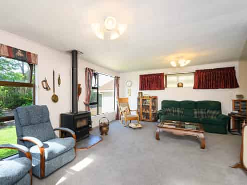 1528 State Highway 14, Maungatapere
