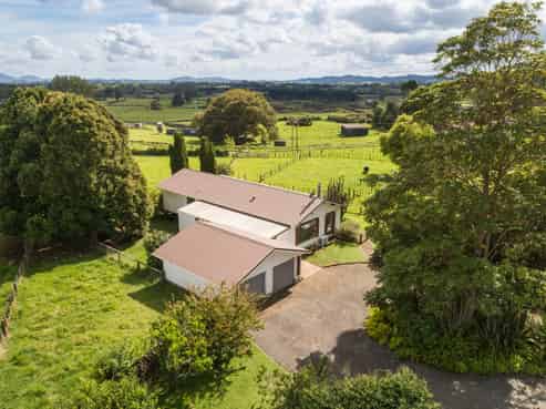 1528 State Highway 14, Maungatapere