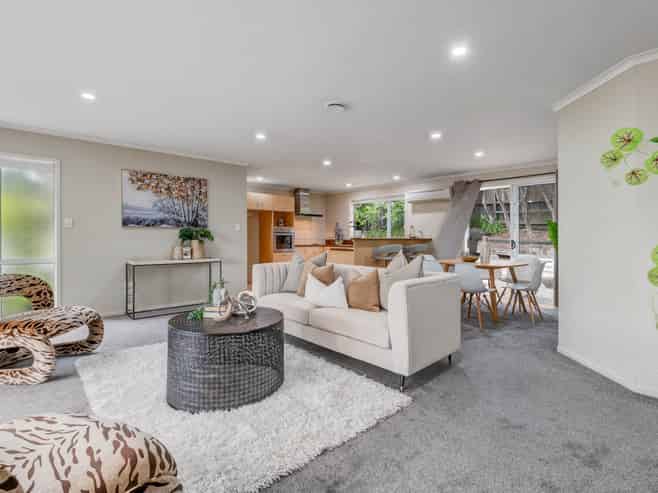 78 Roberta Crescent, Orewa