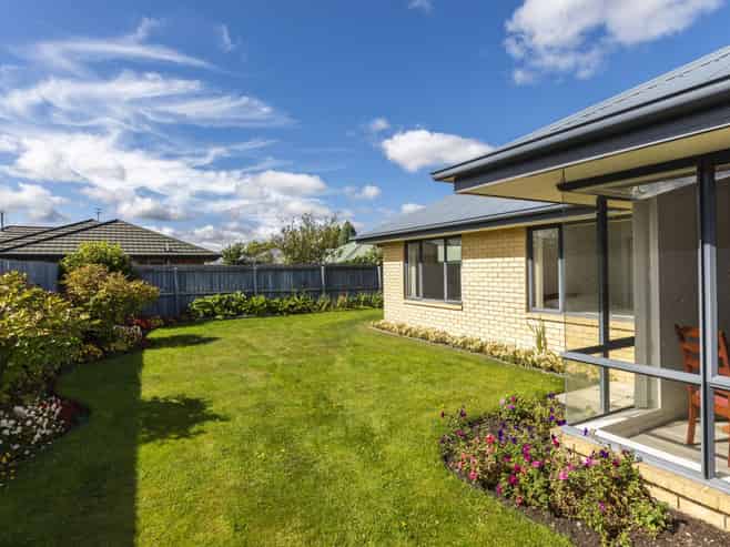 71 Springs Road, Hornby