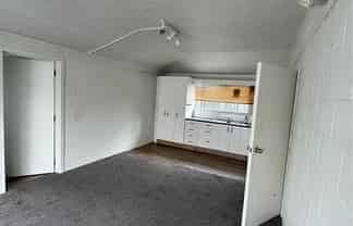 1/83 Claridges Road, Casebrook