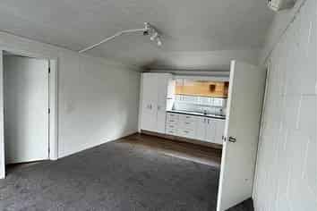 1/83 Claridges Road, Casebrook