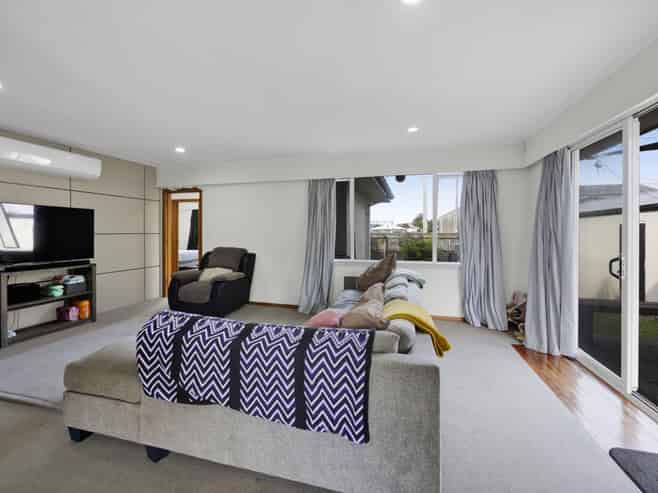 24 Grey Street, Hawera