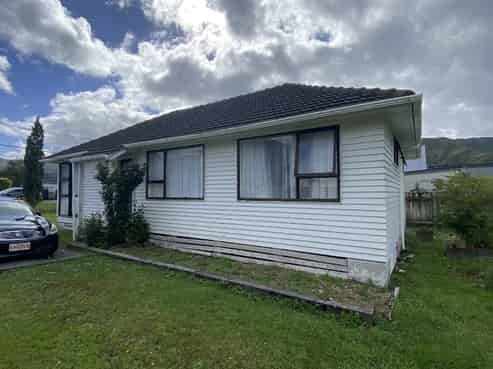 16 Norfolk Street, Wainuiomata